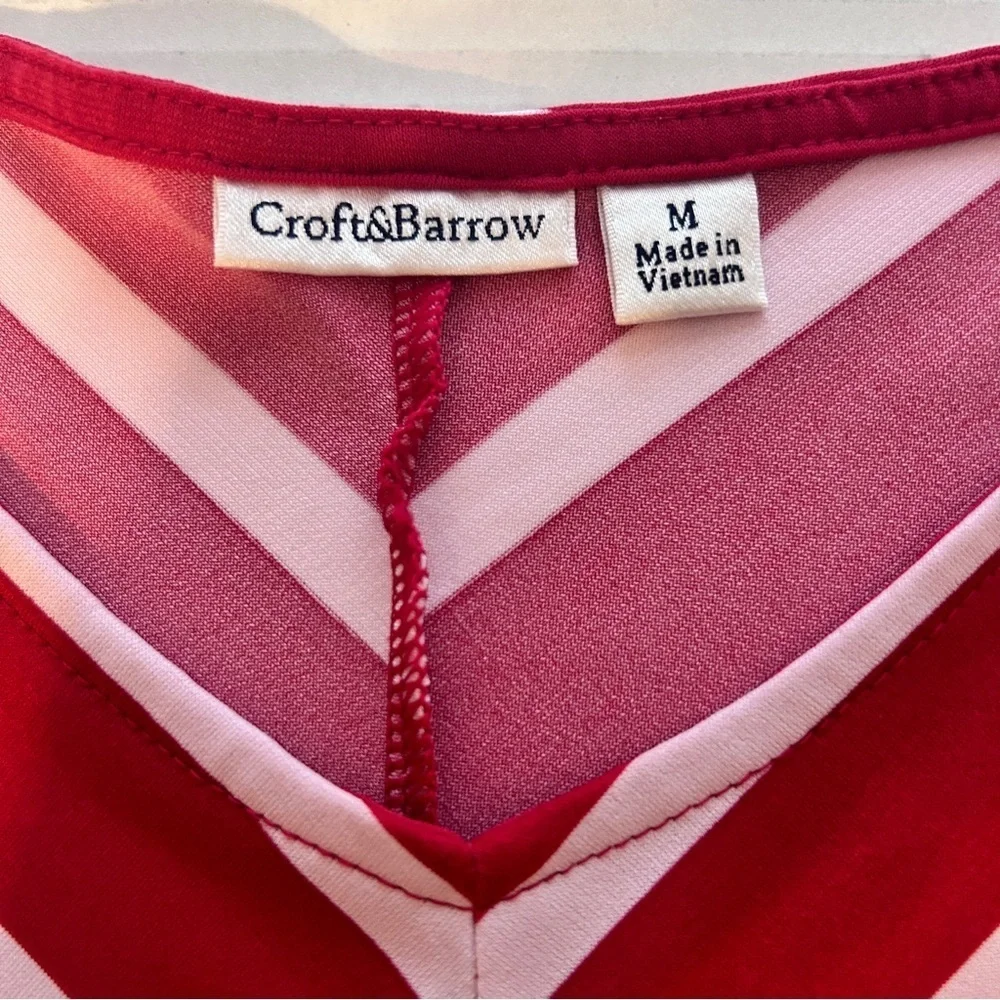 Croft & Barrow red and white short open sleeve womens medium top with ties - Picture 3 of 9